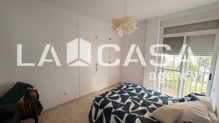 Piso de alquiler en Calle Cueva de la Pileta, Urbadiez - Entrepuentes - Foto 2