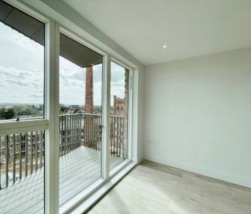 1 bed flat to rent in Exploration Way, Slough, SL1 - Photo 3