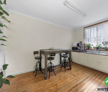 4 Karabar Street, Queanbeyan NSW 2620 - House For Rent | Domain - Photo 6