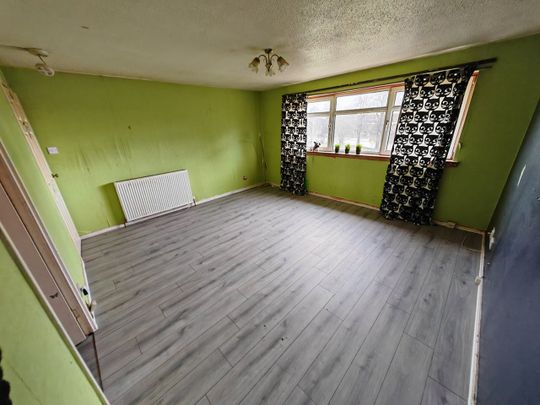 2 Bed Flat, Napier Drive, G51 - Photo 1