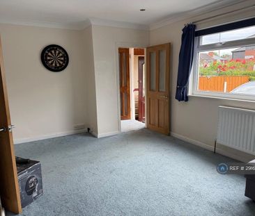 3 bedroom terraced house to rent - Photo 3