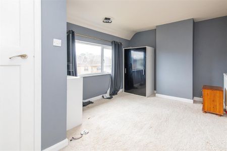 3 bed House - Semi-Detached To Let - Photo 4