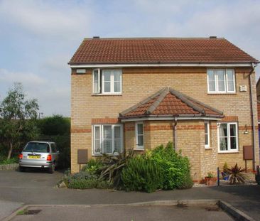 2 bedroom semi-detached house to rent - Photo 5
