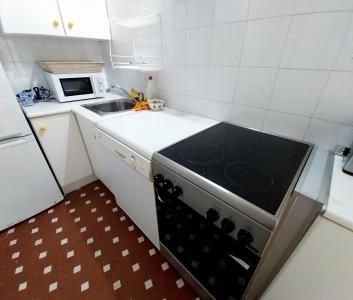 Holiday rental property, non-permanent residence contract (non-rene... - Photo 6