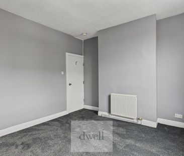 4 bedroom terraced house to rent - Photo 1