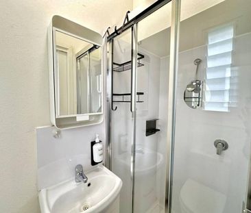 Modern Living in the Iconic 'Astoria' Building - Photo 5