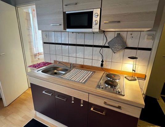 1-Zimmer Wohnung in ruhiger ,zentraler Lage - Photo 1