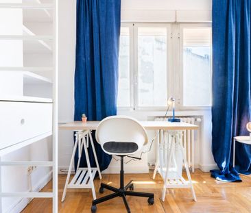 Calle del Doctor Esquerdo, Madrid, Community of Madrid 28028 - Photo 2