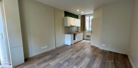 Location Appartement 1 pièce 27m² HONFLEUR 14600 - Photo 2