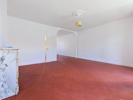 Location Appartement 4 pièces 121m² ST FELIU D AVALL 66170 - Photo 3