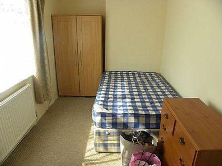 5 bedroom house share to rent - Photo 4