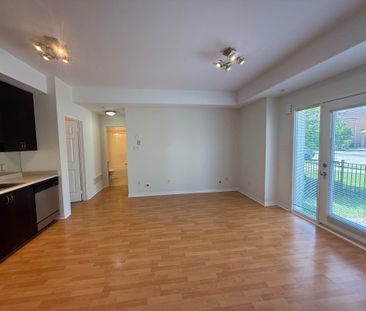 For Lease - 5055 Oscar Peterson Boulevard Unit# 8, Mississauga, Ont... - Photo 6