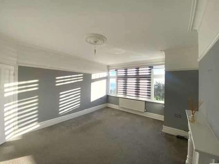 Marine Estate - Leigh On Sea, SS9 - Photo 5