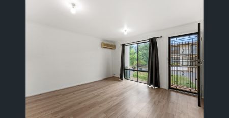 Low Maintenance Townhouse - Photo 4