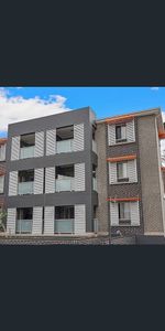 Large new studio for rent, very convenient location! - Photo 4