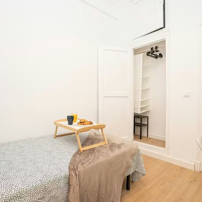 Carrer Honorato Juan, Valencia, Valencian Community 46007 - Photo 1