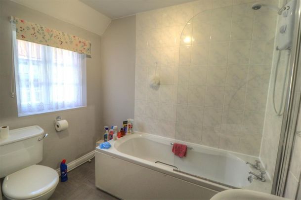 Church Street, Eckington, Pershore - Photo 1