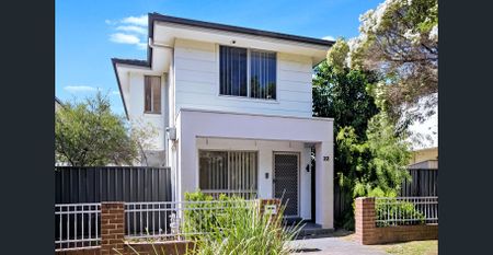Modern Freestanding Townhouse in Ropes Crossing - Photo 2
