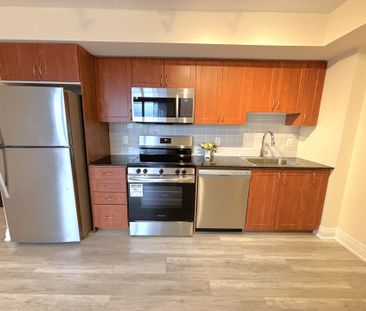 For Lease - 370 Highway 7 Road Unit# 901, Richmond Hill, Ontario - Photo 2