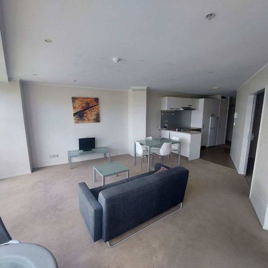 Eclipse Apartments - Photo 1