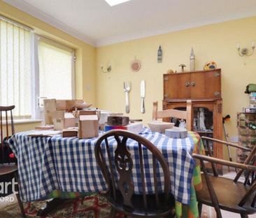 4 bedroom detached house to rent - Photo 3