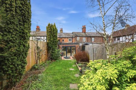 2 bedroom terraced house to rent - Photo 2