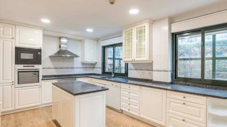 Casa adosada de alquiler en Calle Julio Caro Baroja, Encinar de los Reyes - Foto 4