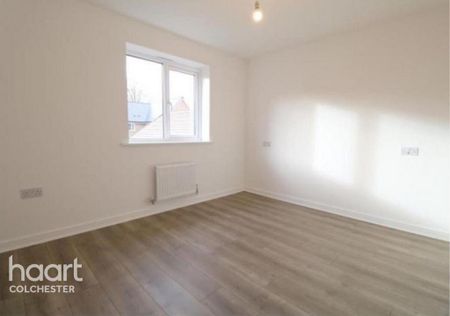 3 bedroom detached house to rent - Photo 2