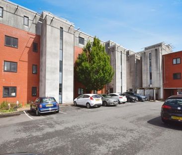 1 bedroom ground floor flat to rent - Photo 1