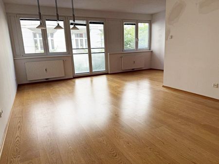 U1-NÄHE, DANHAUSERGASSE, 85 m2 Neubau, 2 Zimmer, Wohnküche, 2er-WG-geeignet, Wannenbad, Parketten, 2. Liftstock - Photo 3