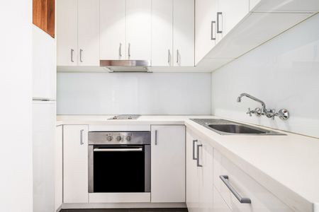 27 Park Street, Sydney NSW 2000 - Apartment For Rent | Domain - Photo 3