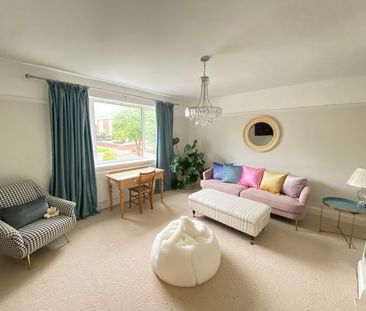 Byng Morris Close, Sketty, Swansea, SA2 - Photo 3