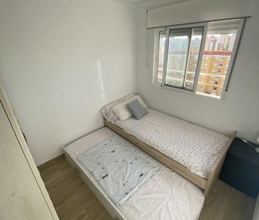 Apartamento de alquiler en Calle Carrer de la Valldigna, 19, Playa ... - Photo 4