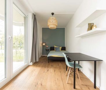 Zimmer in der Friedrichstrasse 63 - Photo 1