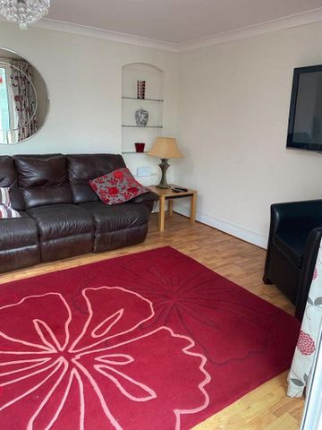 1 bedroom in a house share to rent - Photo 5