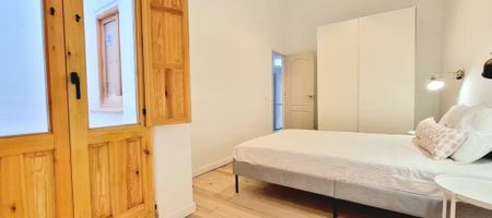 Calle Santa Pola, Valencia, Valencian Community 46024 - Photo 5