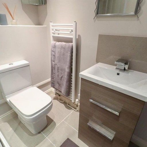 2 BED Apartment To rent - Photo 1