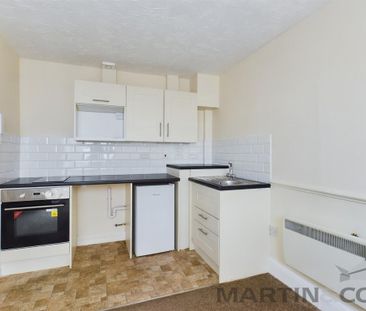 Studio to rent - Photo 5