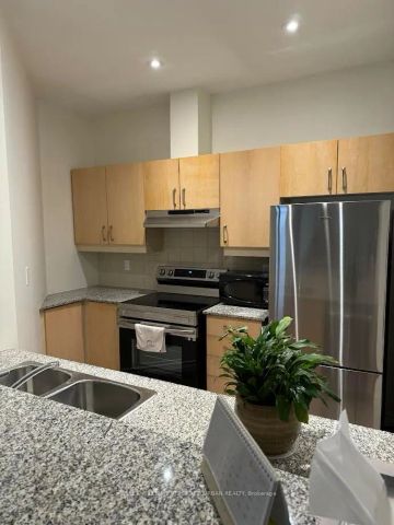 1 Leaside Park Drive #408 - Photo 3