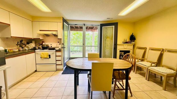 For Lease - 26 Ashglen Court, Toronto, Ontario - Photo 1