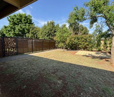 COMFORTABLE FOUR BEDROOM FAMILY HOME - Photo 6