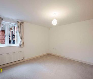 Sanders Drive, Colchester, CO3 - Photo 2