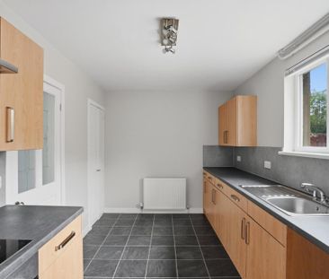 2 bedroom terraced house to rent - Photo 6