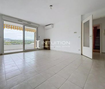 Location Appartement 4 pièces 92m² LE CANNET 06110 - Photo 1