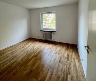 Sveavägen, Sandviken - Photo 1