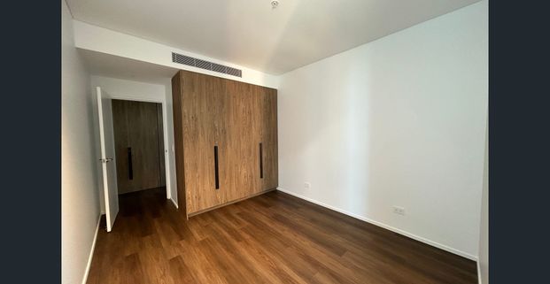 Modern Apartment in Prime Merrylands Location - Photo 1