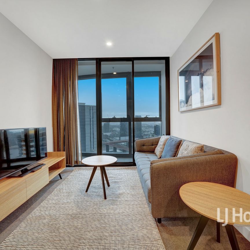 Fully Furnished 2-Bedroom and 1-Bathroom Apartment for Rent! - Photo 1