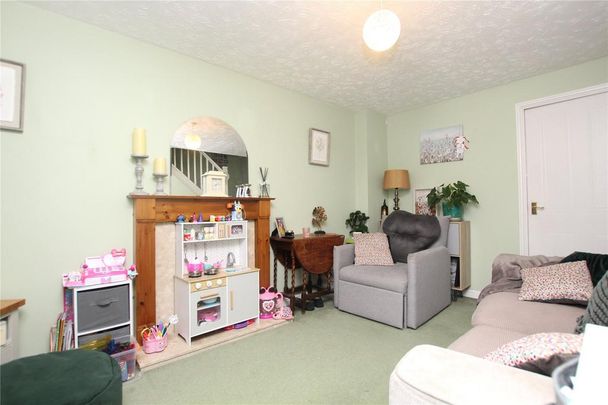 2 bedroom terraced house to rent - Photo 1