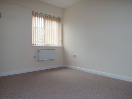 Carlton Heights, Carlton Hill, Nottingham - Photo 2