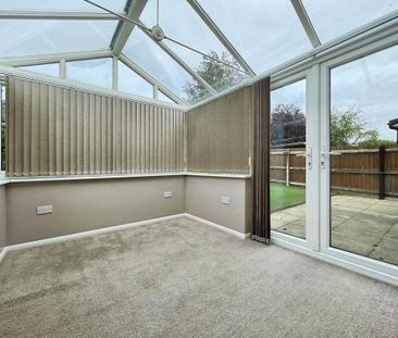4 bedroom detached house to rent - Photo 4
